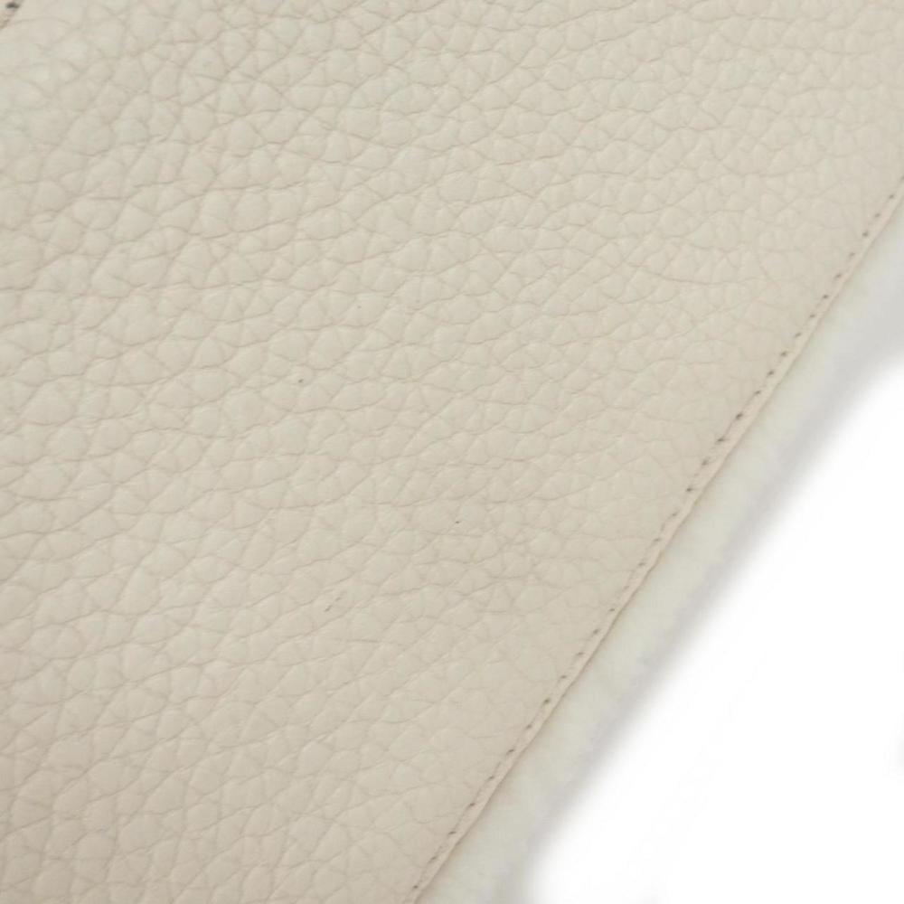 Louis Vuitton Capucines BB M21089 Handbag - Picture 3 of 6
